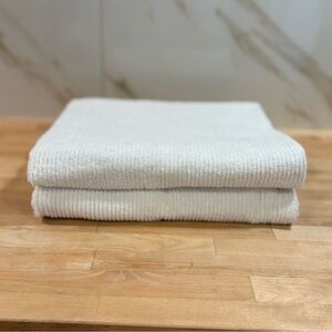 Parachute Soft Rib Bath Towels White 2